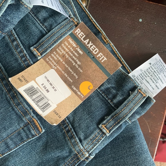 Men’s Carhart Jeans only one pair - Picture 2 of 2